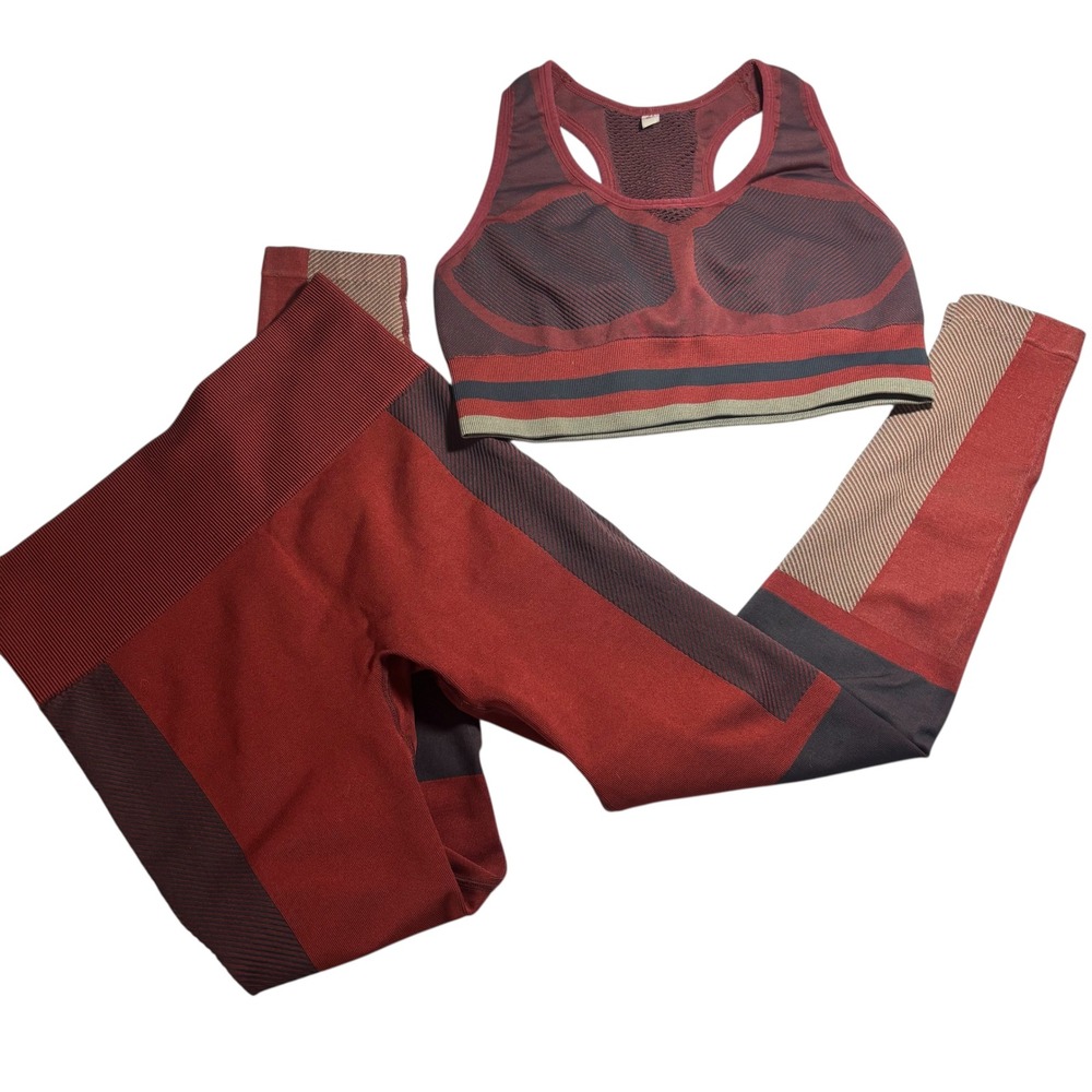 Target Seamless Colorblock Activewear Set Burgundy Navy Sports Bra Leggings S